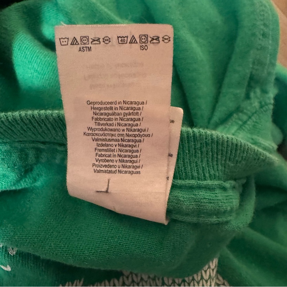 “That There Is an RV” Christmas Vacation Sweatshirt – Gildan Ultra Cotton (3XL) - Picture 10 of 10